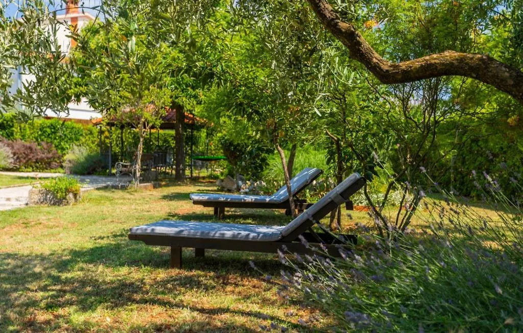 Villa Melnica By Villas Guide Barban 0*,  크로아티아